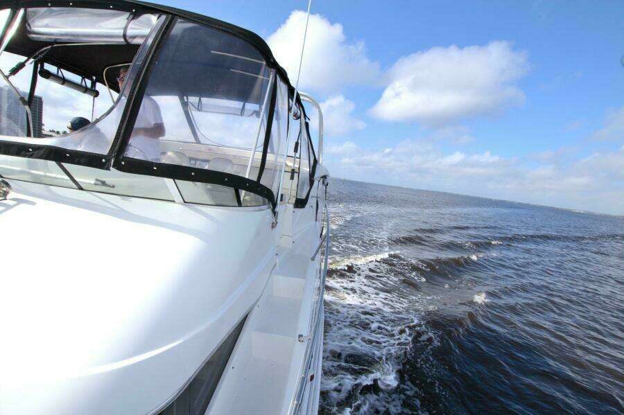 2006 Silverton 39 Motor Yacht