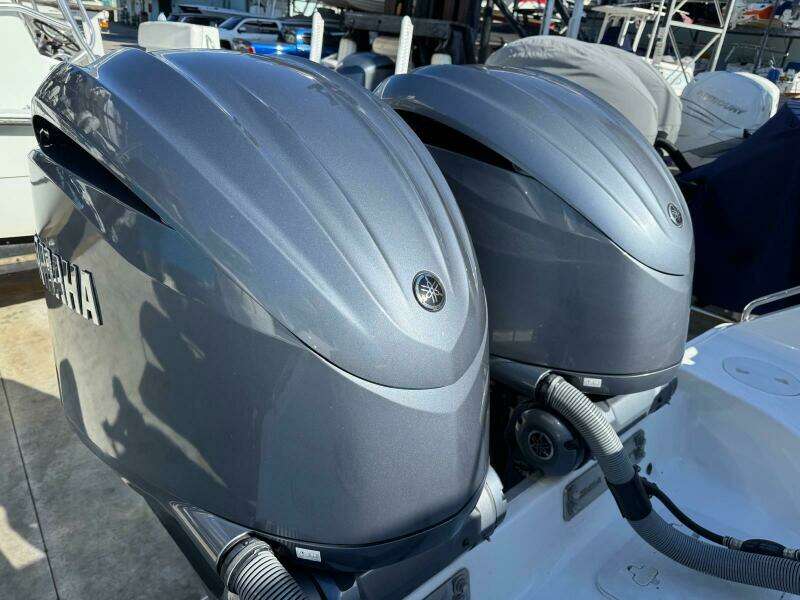 2022 Sea Hunt 27 Gamefish Forward Seating