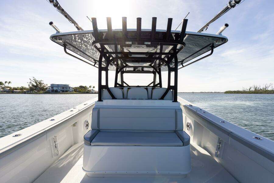 2023 Yellowfin 42 OFFSHORE