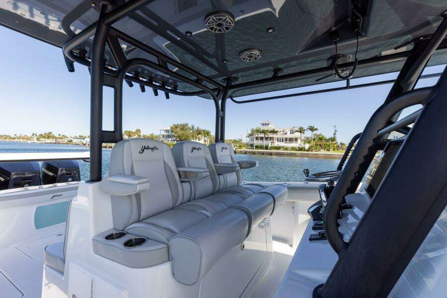 2023 Yellowfin 42 OFFSHORE