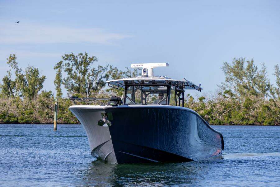 2023 Yellowfin 42 OFFSHORE
