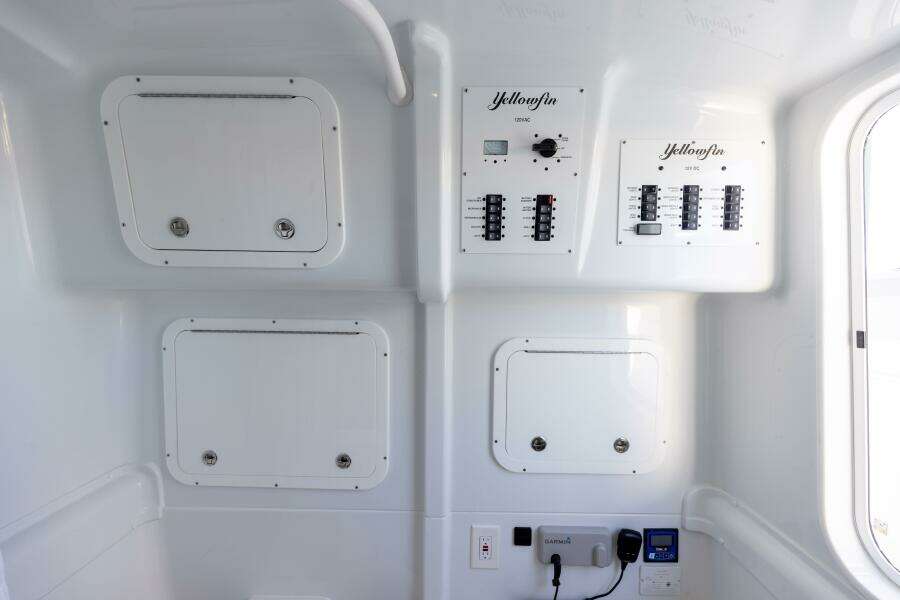 2023 Yellowfin 42 OFFSHORE