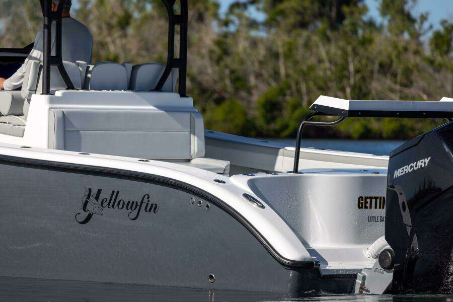 2023 Yellowfin 42 OFFSHORE