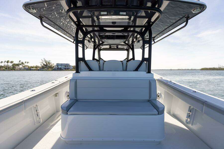 2023 Yellowfin 42 OFFSHORE