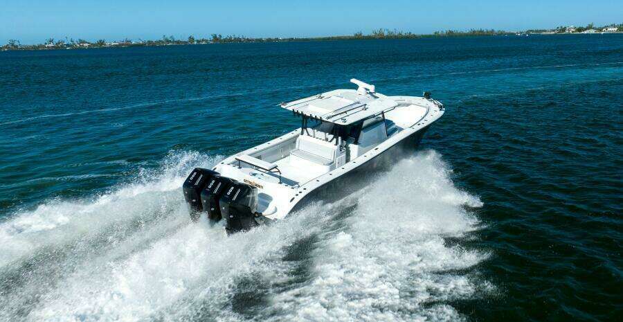2023 Yellowfin 42 OFFSHORE