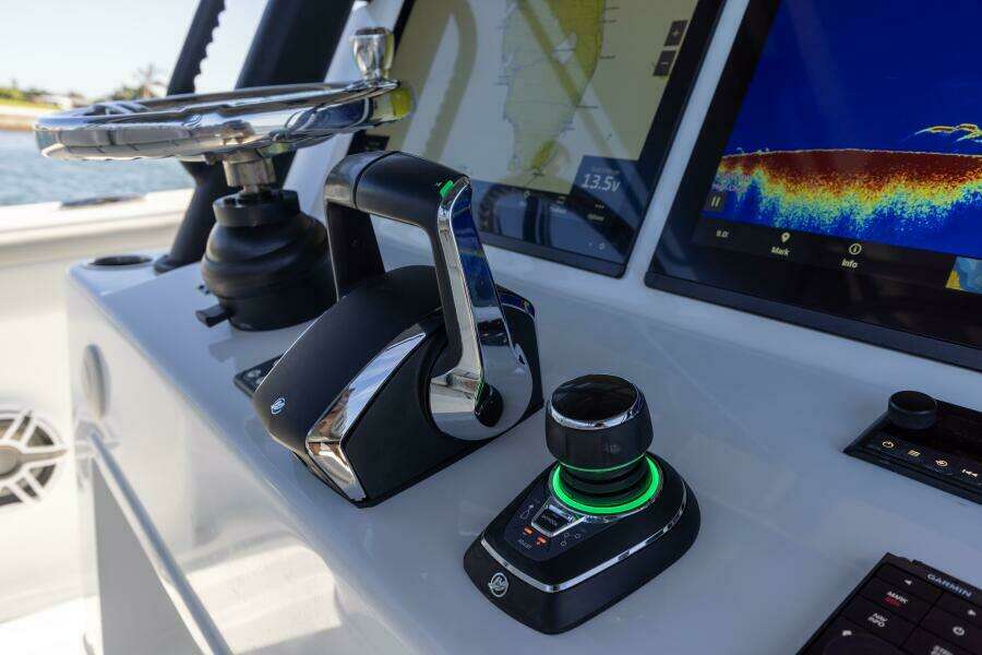 2023 Yellowfin 42 OFFSHORE