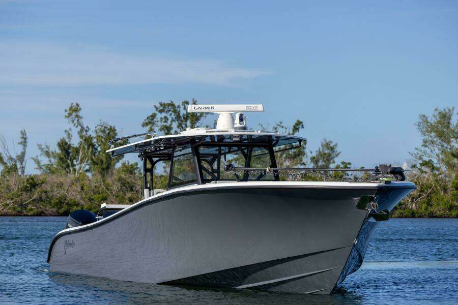 2023 Yellowfin 42 OFFSHORE