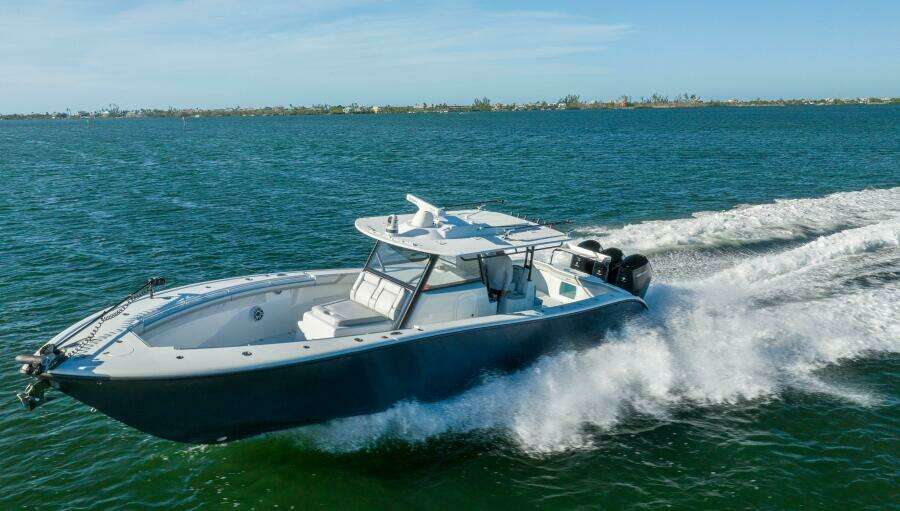 2023 Yellowfin 42 OFFSHORE