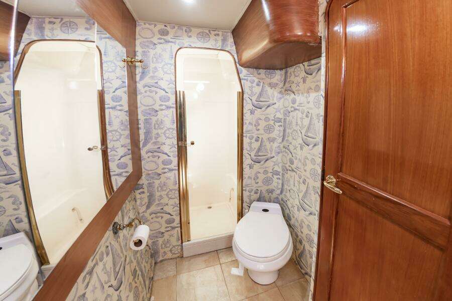 2001 Ocean Yachts 52 SUPER SPORT