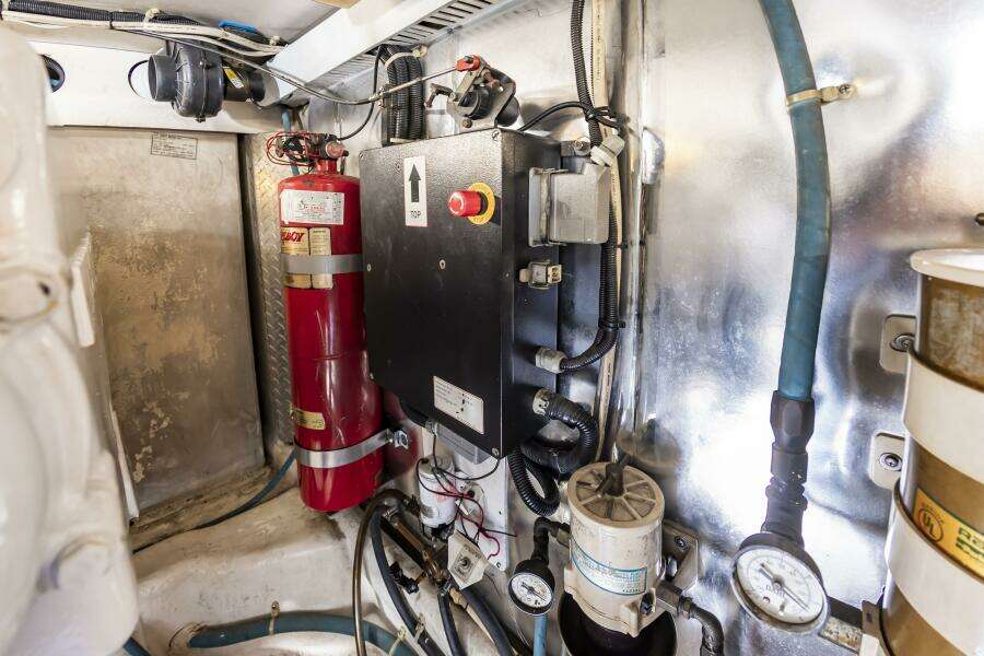 2001 Ocean Yachts 52 SUPER SPORT