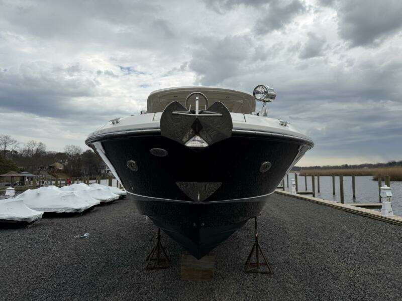 2023 Sea Ray SLX 310 OB