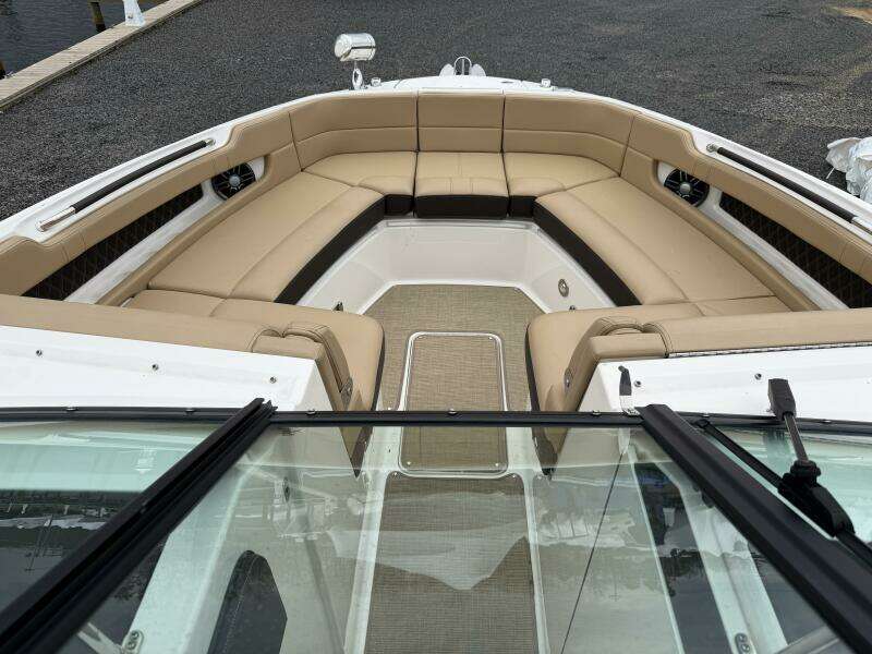 2023 Sea Ray SLX 310 OB
