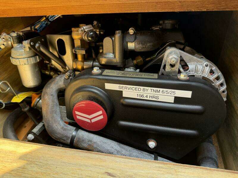 Horizon Cat Yanmar Diesel