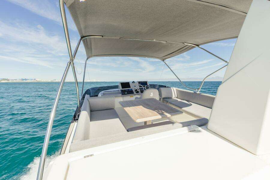 2025 Beneteau 