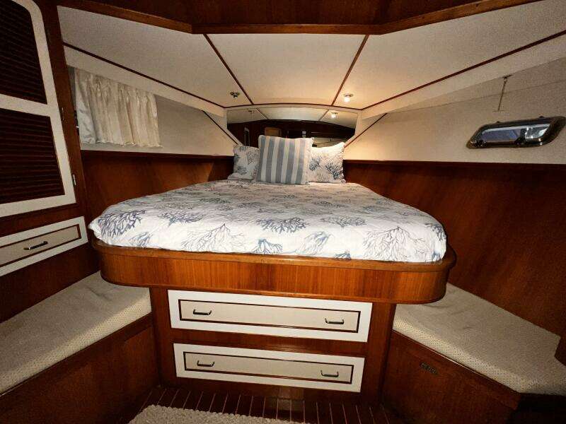 1989 Hi-Star 48 Sundeck