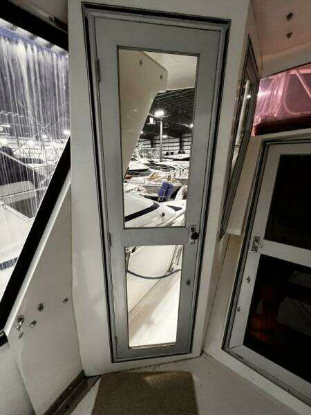 1989 Hi-Star 48 Sundeck