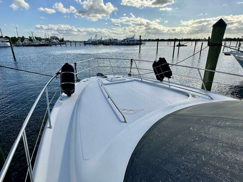 Sea Ray 48 LIFE IS GOOD TODAY - Exterior