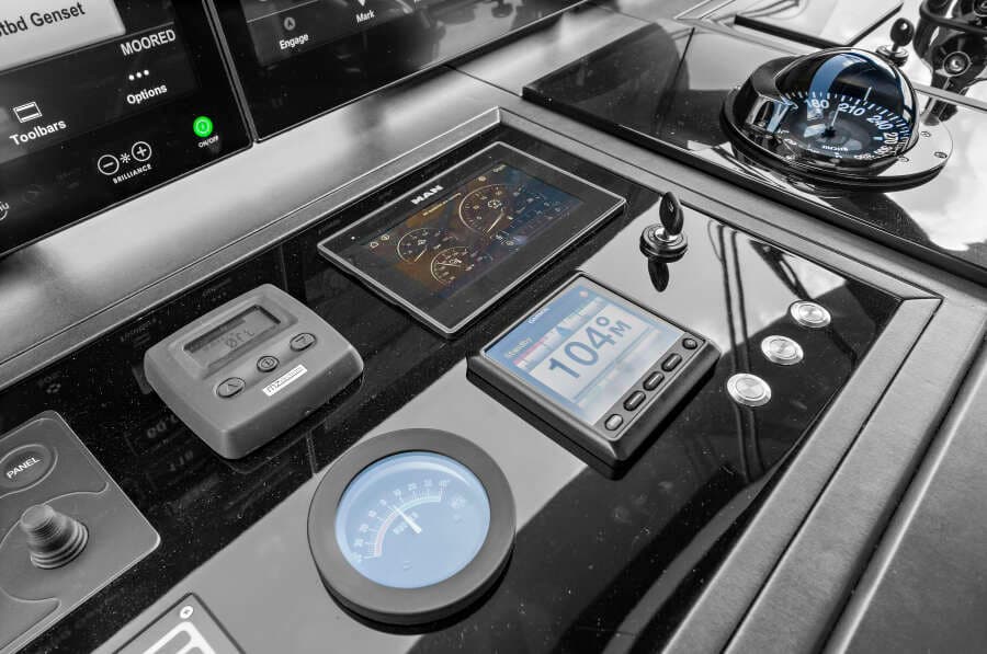 2024 Ocean Alexander 32 L