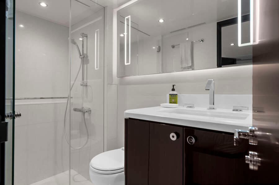 2024 Ocean Alexander 32 L