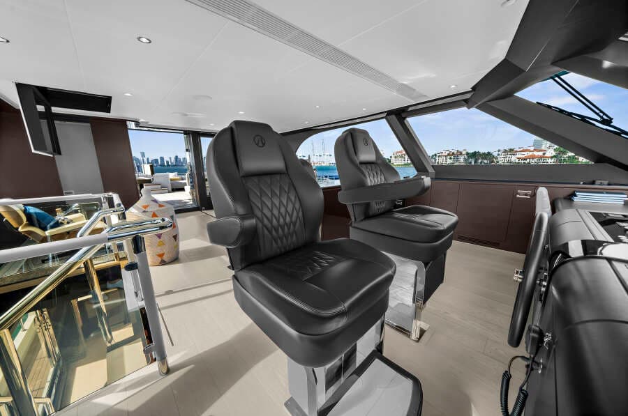 2024 Ocean Alexander 32 L