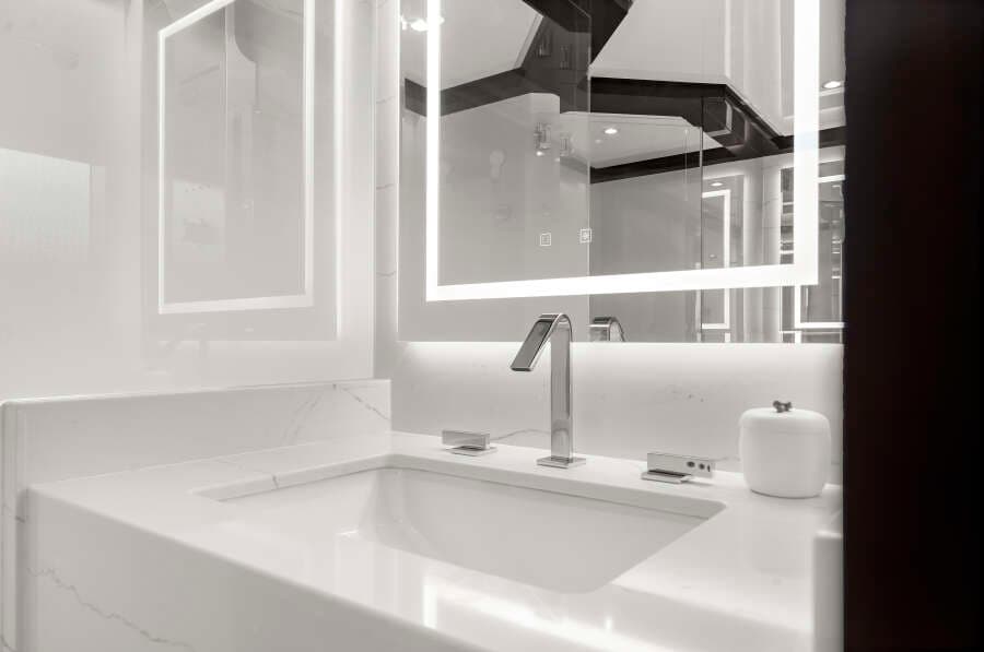 2024 Ocean Alexander 32 L