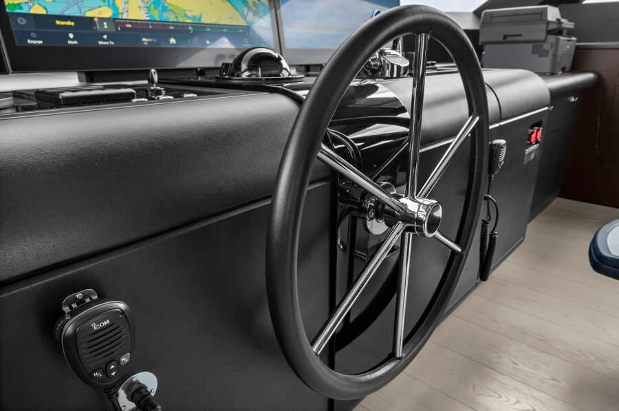 2024 Ocean Alexander 32 L