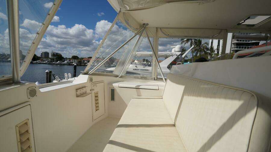 2005 Ocean Yachts 
