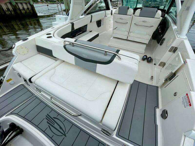 2023 Chaparral 280 OSX