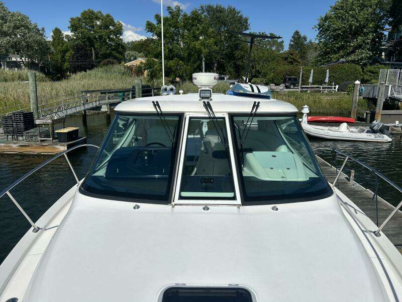 2008 Tiara Yachts 3500 Sovran