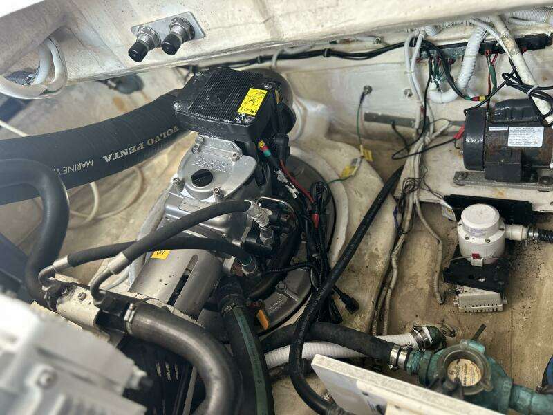 2008 Tiara Yachts 3500 Sovran