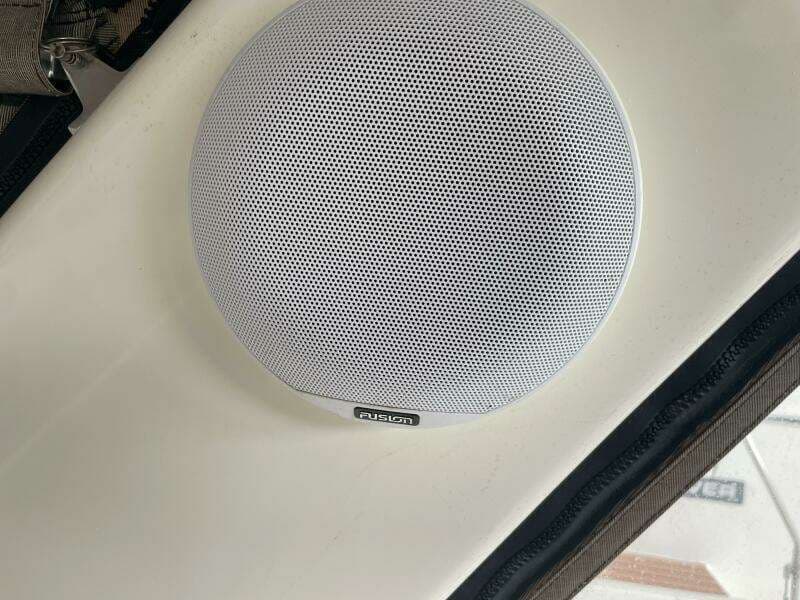 2001 Sea Ray 380 Sundancer