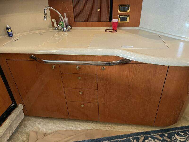 2001 Sea Ray 380 Sundancer