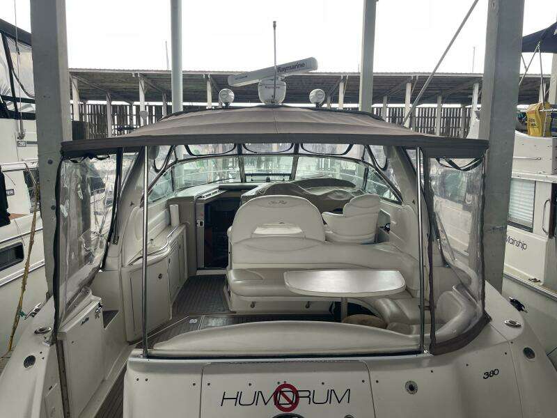 2001 Sea Ray 380 Sundancer