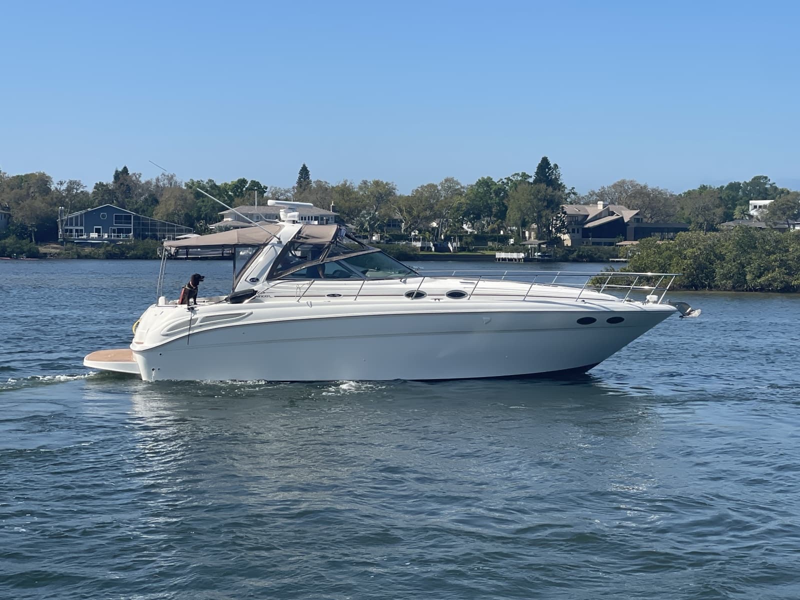2001 Sea Ray 380 Sundancer