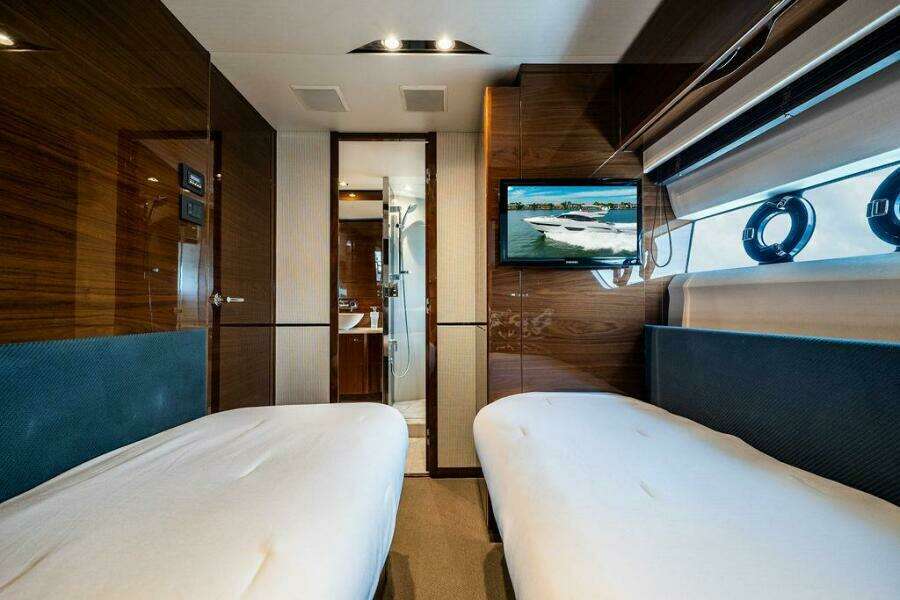 Princess 65 - Stateroom