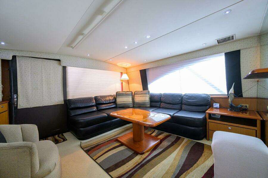 2001 Ocean Yachts Super Sport