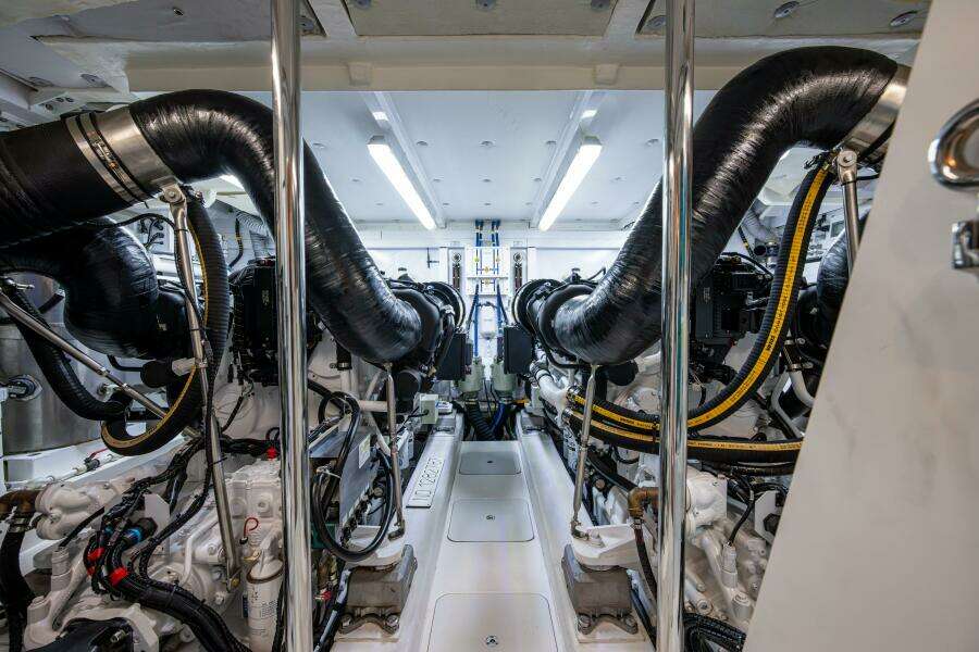 2015 Fairline 78 Squadron