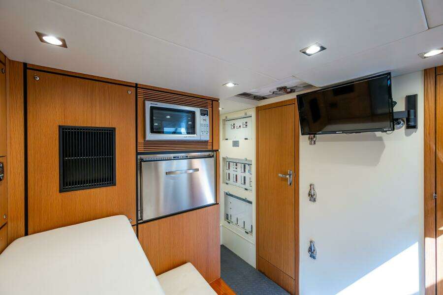 2015 Fairline 78 Squadron