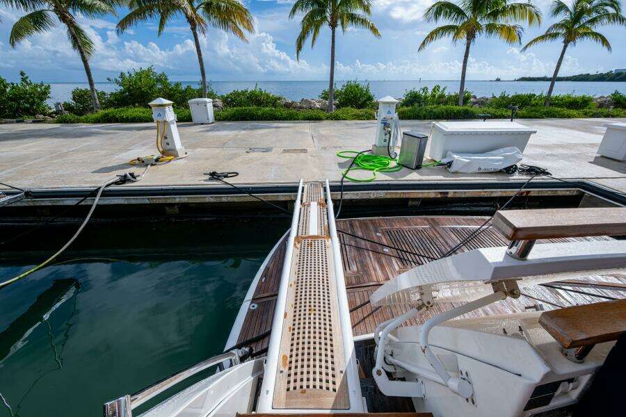 2015 Fairline 78 Squadron