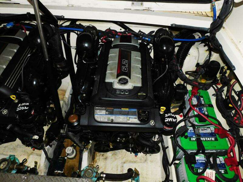 2018 Sea Ray Sundancer 320