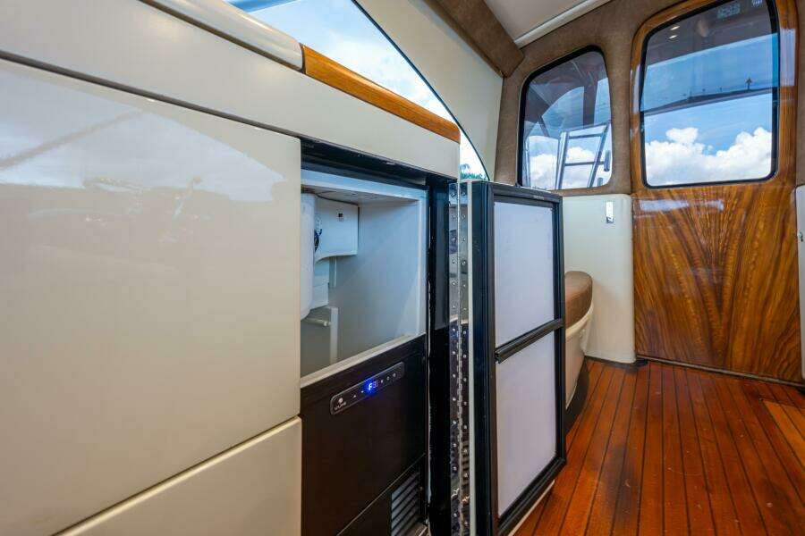 2017 Custom Carolina French Yachts Custom Express Sportfish