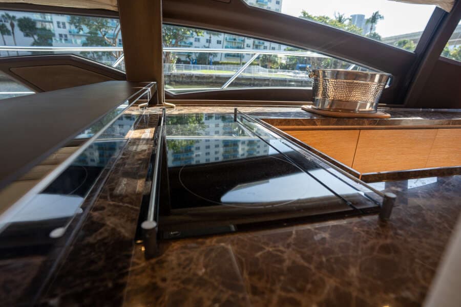 2014 Azimut AZ64 FLY