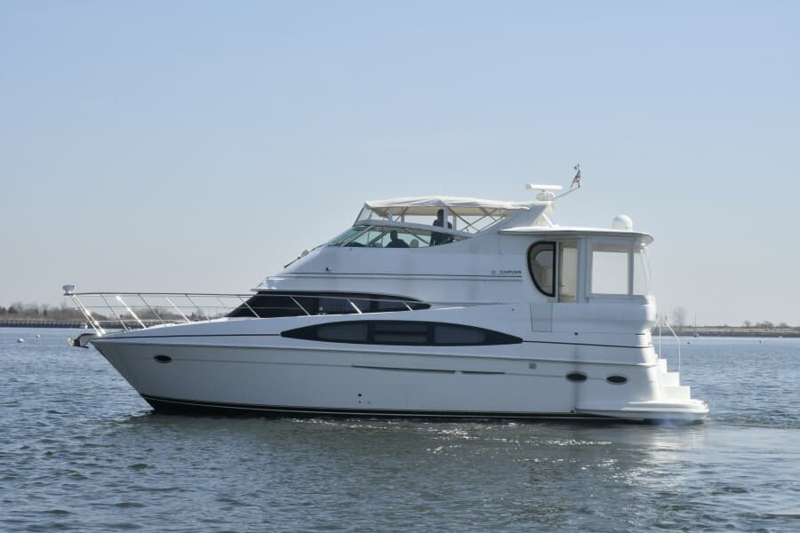 2001 Carver 466 Motor Yacht