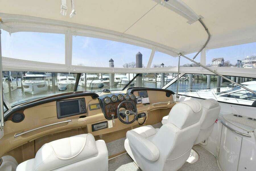 2001 Carver 466 Motor Yacht