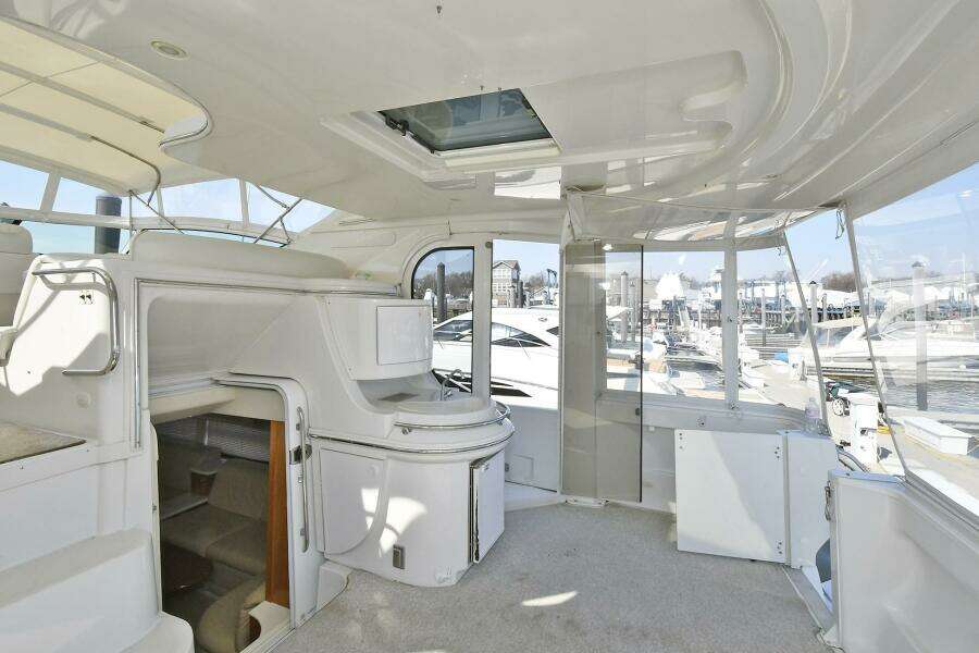 2001 Carver 466 Motor Yacht