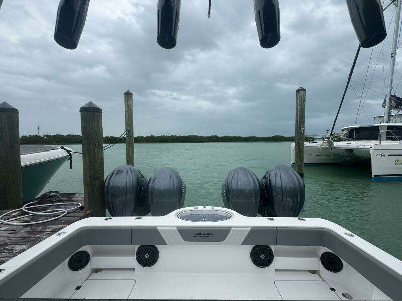 2025 Invincible 35 Catamaran