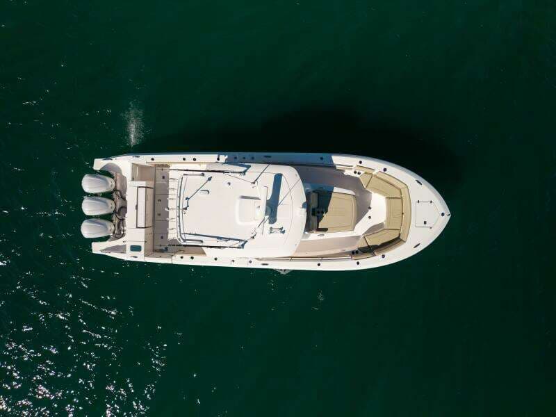 2019 Pursuit S 368 Moon Dogg Overview