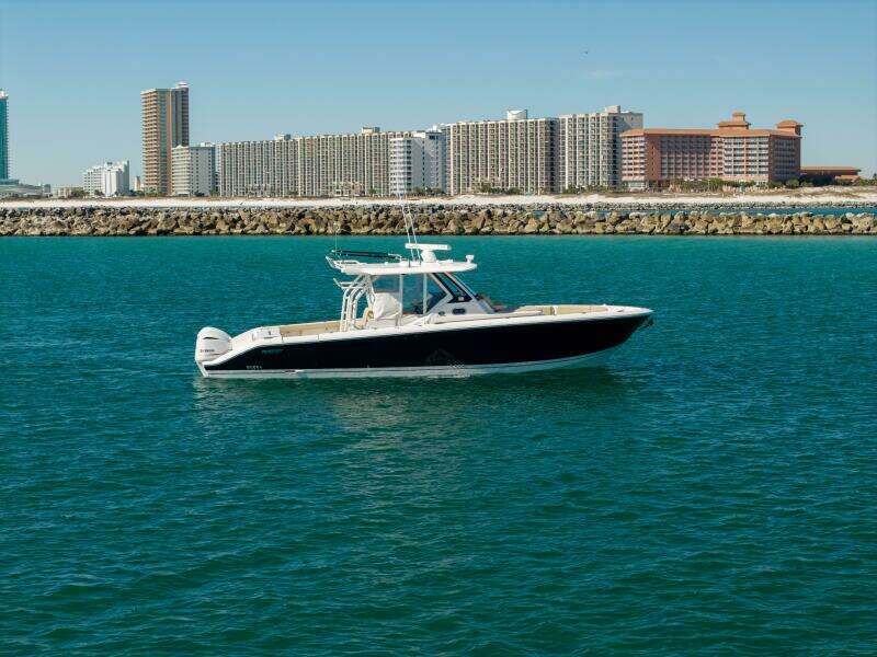 2019 Pursuit S 368 Moon Dogg Prifile