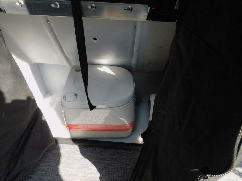 2023 Aqua Patio 275 CBE