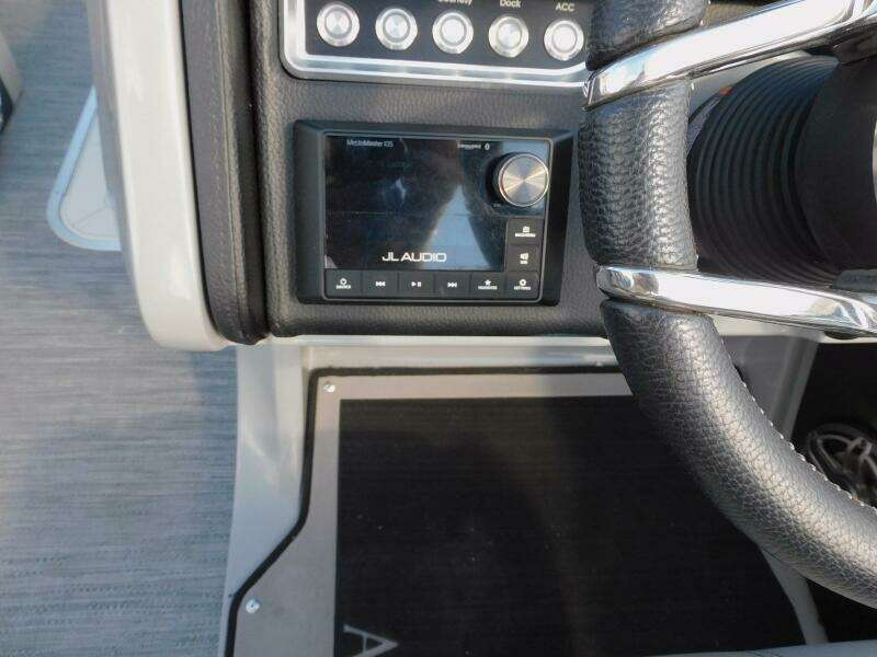 2023 Aqua Patio 275 CBE